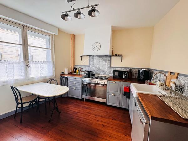 Maison à vendre à Bourg 141m2 - Référence 2975