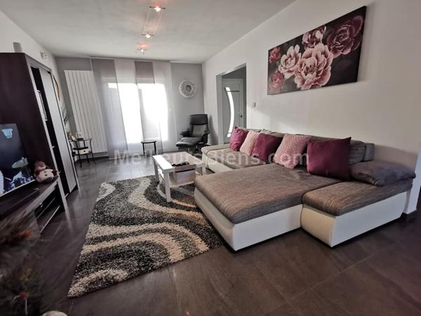 Maison 3 chambres - Garage - Terrasse - Jardin - espace ouvert - 118 m2