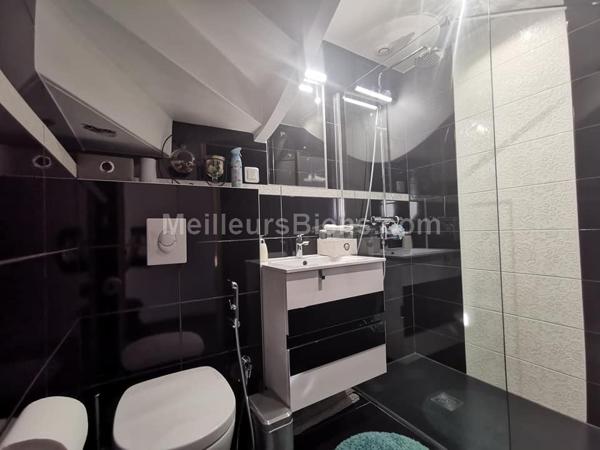 Maison 3 chambres - Garage - Terrasse - Jardin - espace ouvert - 118 m2