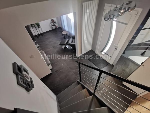 Maison 3 chambres - Garage - Terrasse - Jardin - espace ouvert - 118 m2