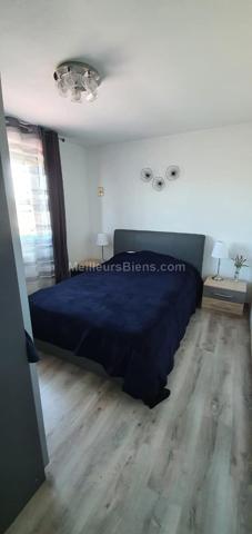 Maison 3 chambres - Garage - Terrasse - Jardin - espace ouvert - 118 m2