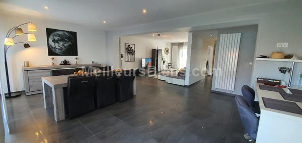 Maison 3 chambres - Garage - Terrasse - Jardin - espace ouvert - 118 m2