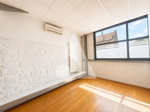 Bureaux 145.39 m2