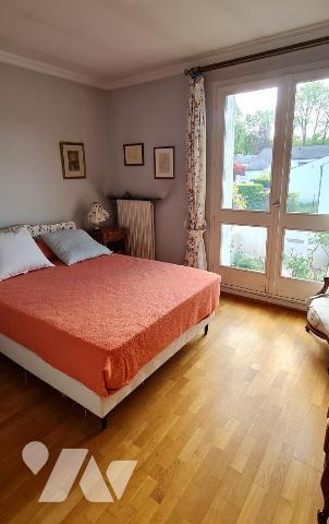 Sur la commune de DAMMARIE-LES-LYS, maison de plain-pied d'env. 112m² habitables, élevée sur vi...