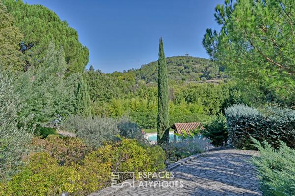 Maison de caractère avec gîte, ateliers et vue dégagée