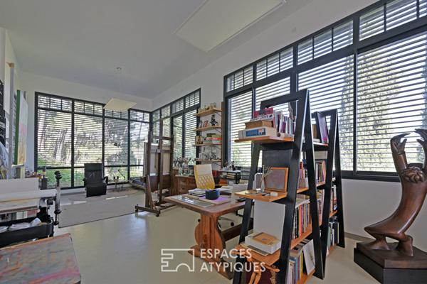 Maison de caractère avec gîte, ateliers et vue dégagée