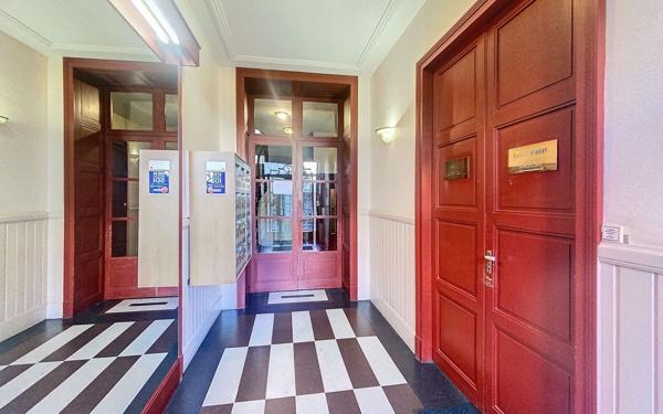 Appartement à vendre    3 pièces • 56 m2 Brive-la-Gaillarde