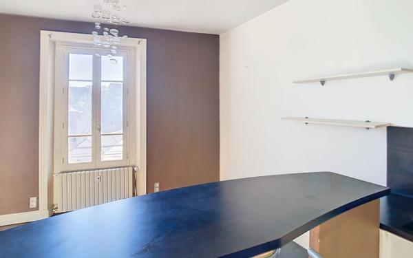 Appartement à vendre    3 pièces • 56 m2 Brive-la-Gaillarde