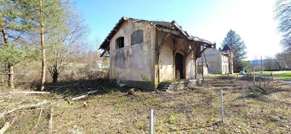 Achat - Garage et parking Brouvelieures 88600 70 m 2 900 m 2