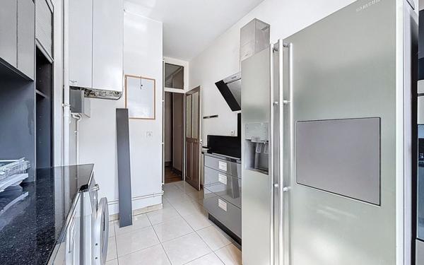 Appartement à louer    4 pièces • 100 m2 Nancy