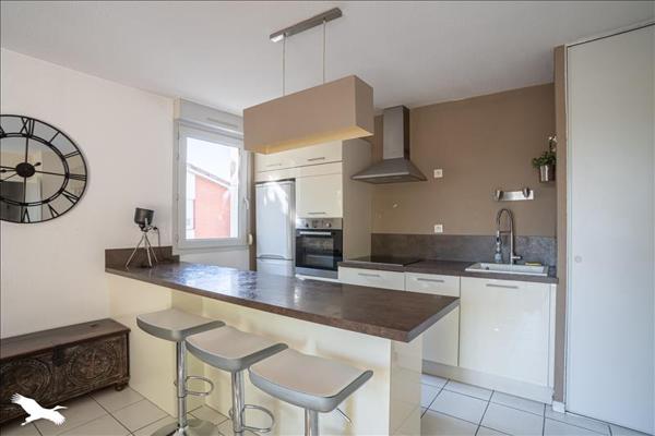 Appartement à louer 789 € CC Toulouse 3 p 57 m² DPE D