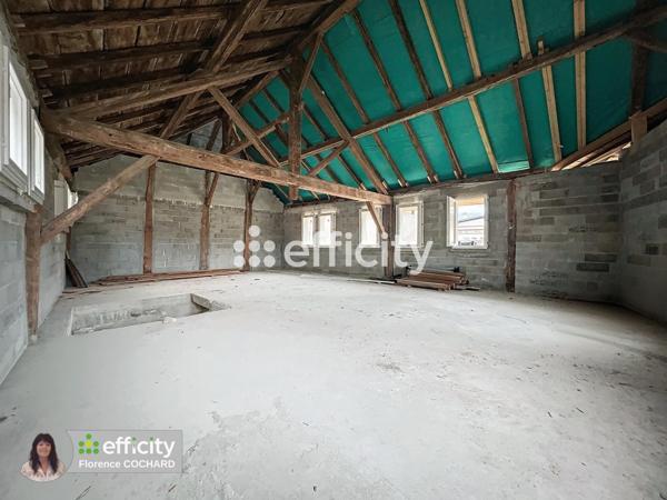 Maison 2 pièces - 180 m²