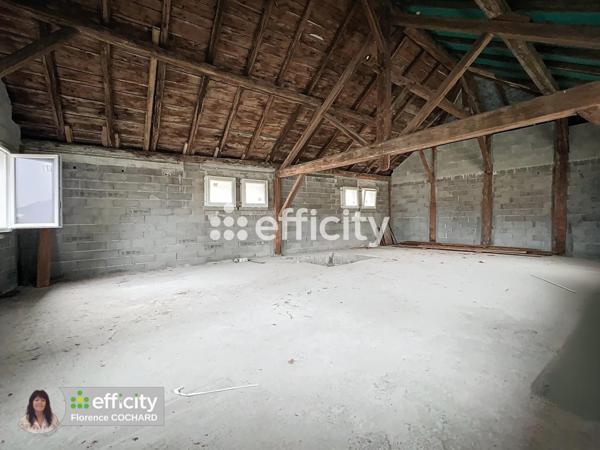 Maison 2 pièces - 180 m²