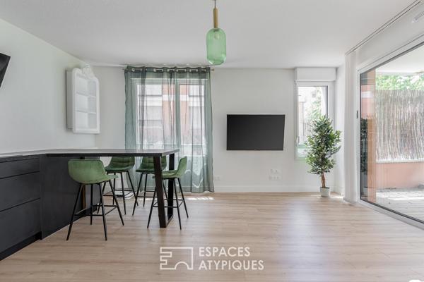 Appartement plein de charme avec terrasse à Jolimont