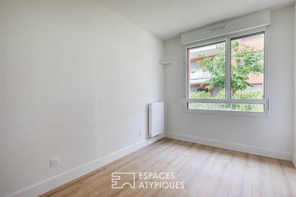 Appartement plein de charme avec terrasse à Jolimont