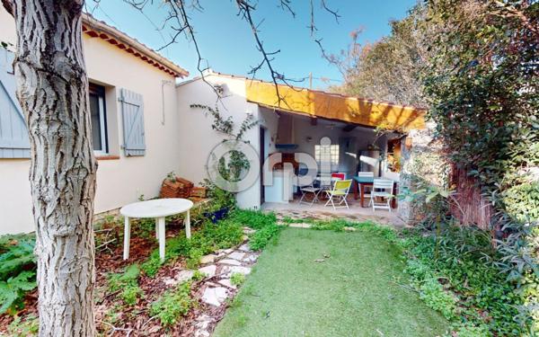 Maison à vendre    5 pièces •  Carqueiranne