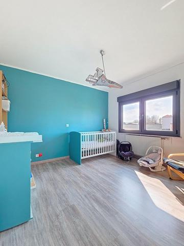 Maison mitoyenne quartier dynamique