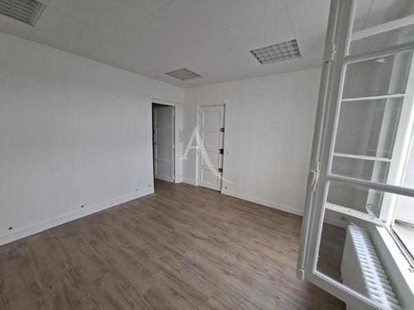 Appartement Paris 2 pièce(s) 38.83 m2