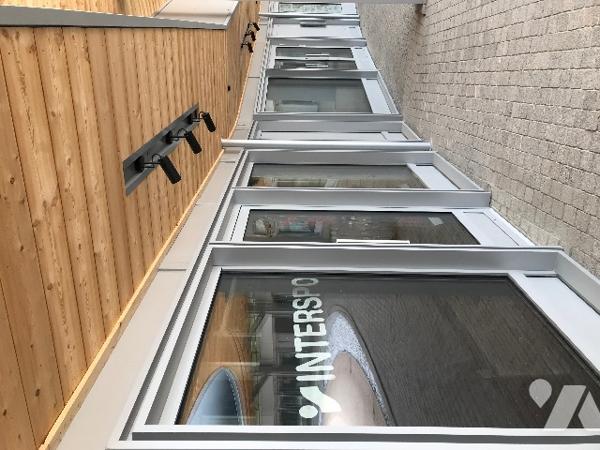 Local commercial de 101 m² loué, au pied de la station de ski de PIAU-ENGALY à ARAGNOUET 65170.