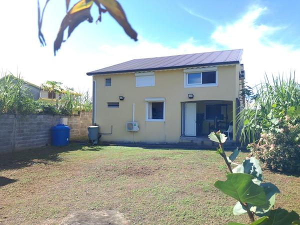 Villa 5 pièces 162 m² ? 4 chambres ? Terrain 524 m² ? Capesterre-Belle-Eau (Les Flamboyants)