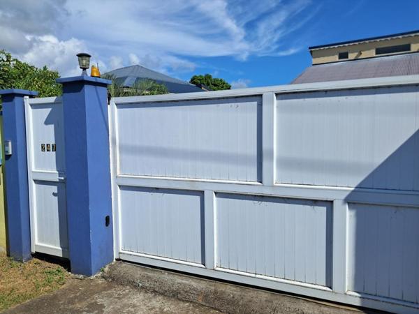 Villa 5 pièces 162 m² ? 4 chambres ? Terrain 524 m² ? Capesterre-Belle-Eau (Les Flamboyants)