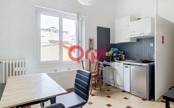 Appartement à louer    1 pièce •  Vichy