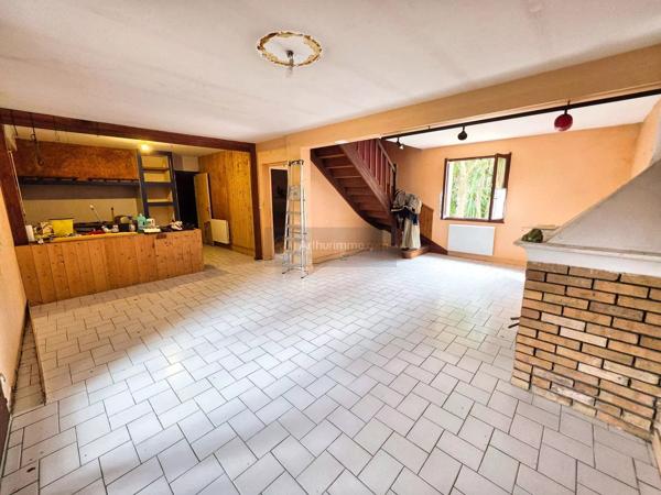 Vente                                                      Maison
                        
                     5 pièces                      88 m2                     à Brest