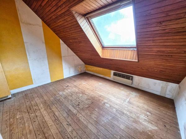 Vente                                                      Maison
                        
                     5 pièces                      88 m2                     à Brest