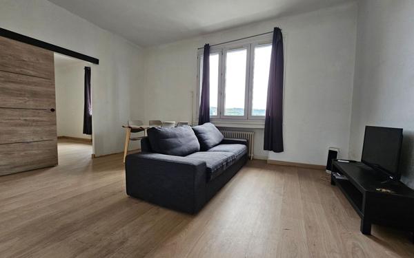 Appartement à vendre    2 pièces • 56,46 m2 Saint-Étienne