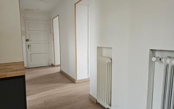 Appartement à vendre    2 pièces • 56,46 m2 Saint-Étienne