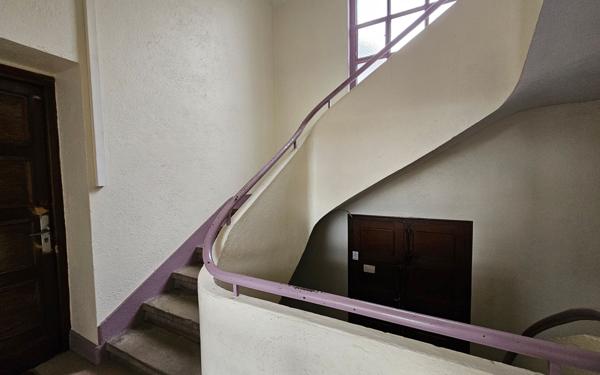 Appartement à vendre    2 pièces • 56,46 m2 Saint-Étienne