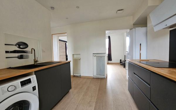 Appartement à vendre    2 pièces • 56,46 m2 Saint-Étienne