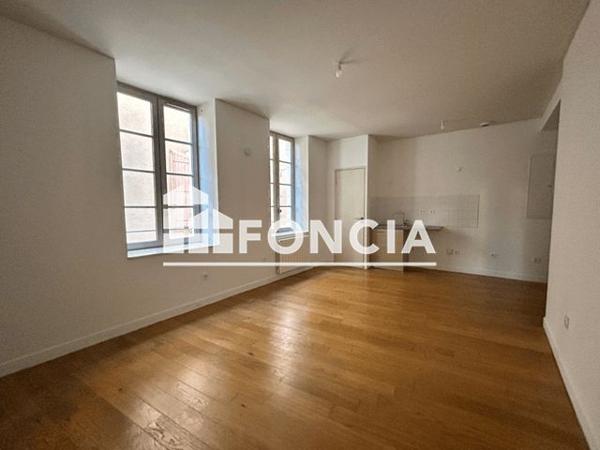 À vendre Studio 27.5 m² - Nîmes 30000