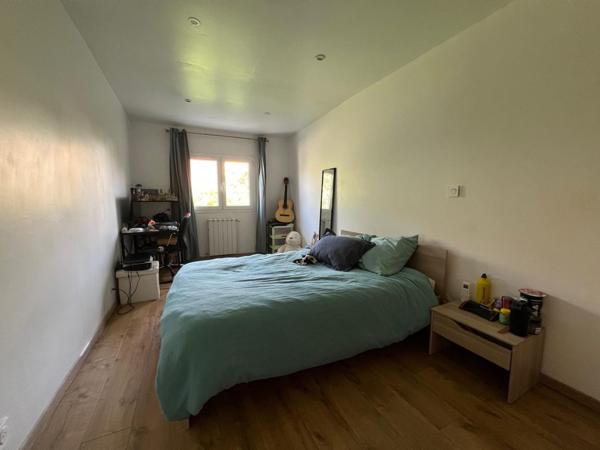 HOUILLES BLANCHES 670 800 € - Référence  1005