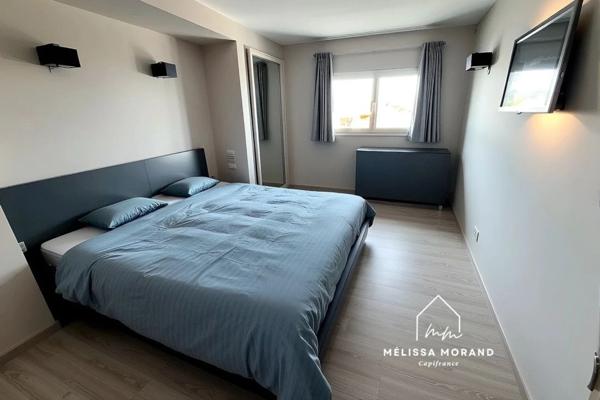 Bien d'exception, maison de village triplex unique de 285 m2 à vendre à ALLONZIER LA CAILLE (74), rénovée haut de gamme