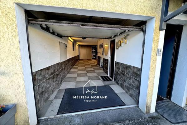 Bien d'exception, maison de village triplex unique de 285 m2 à vendre à ALLONZIER LA CAILLE (74), rénovée haut de gamme