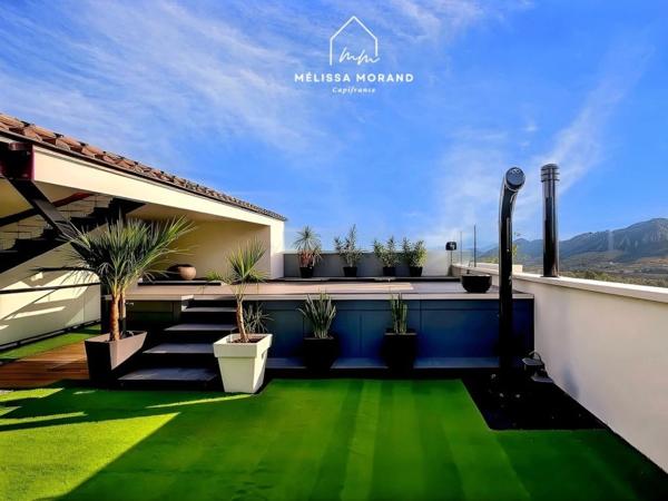 Bien d'exception, maison de village triplex unique de 285 m2 à vendre à ALLONZIER LA CAILLE (74), rénovée haut de gamme