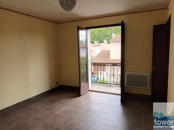 MAISON 3 CHAMBRES GARAGE JARDIN