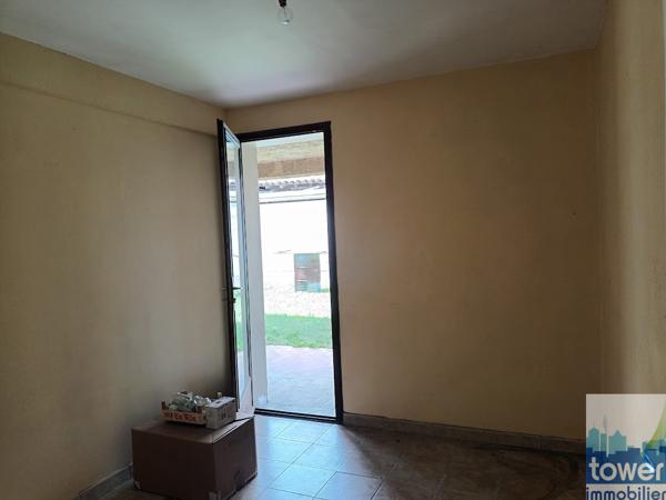 MAISON 3 CHAMBRES GARAGE JARDIN