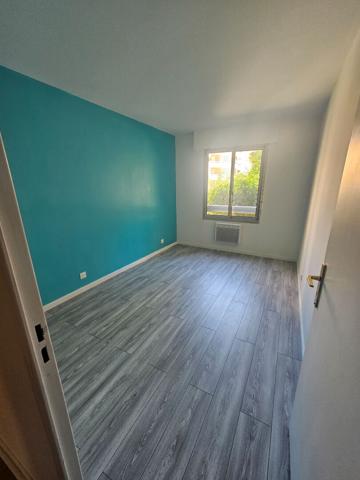 Nice Ouest Corniche Fleurie 4 pièces, terrasse, garage - résidence avec piscine et gardien