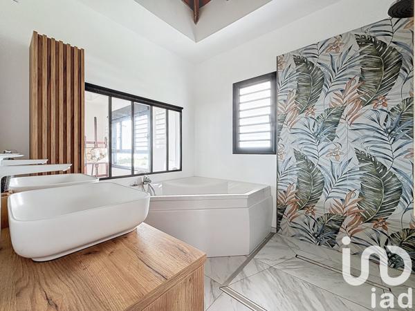 Maison à vendre 6 pièces 255 m² Saint-François