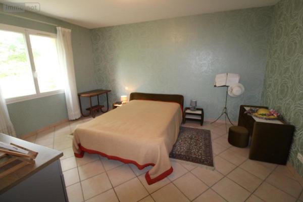 Maison à vendre à Saint-Palais-sur-Mer en Charente-Maritime (17420), ref : 17111-597