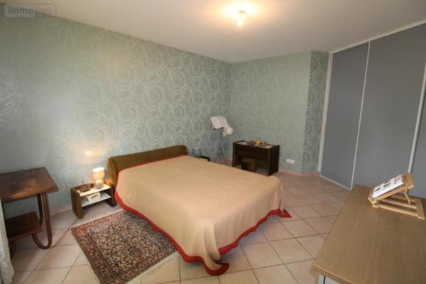 Maison à vendre à Saint-Palais-sur-Mer en Charente-Maritime (17420), ref : 17111-597