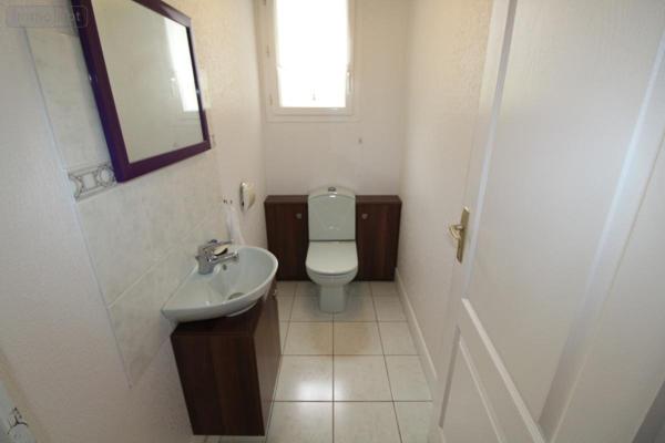 Maison à vendre à Saint-Palais-sur-Mer en Charente-Maritime (17420), ref : 17111-597