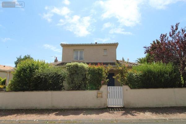 Maison à vendre à Saint-Palais-sur-Mer en Charente-Maritime (17420), ref : 17111-597