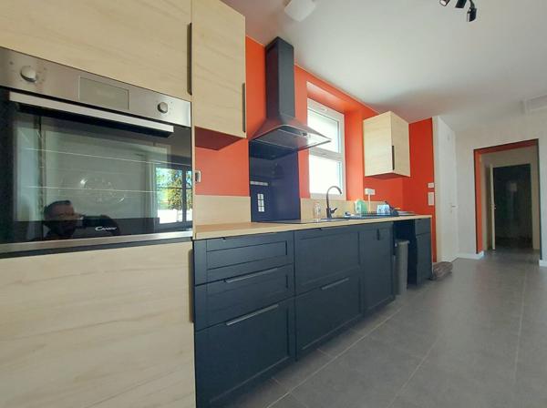 Maison de plain pied - ancienne rénovée - Saint Julien De Concelles 3 pièce(s) 61m²