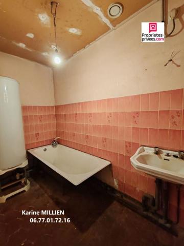 SAINT REMY SUR AVRE 28380 Maison mitoyenne d'un côté - 2 chambres - Grenier aménageable - Terrain constructible - Dépendances - 100 000  HAI