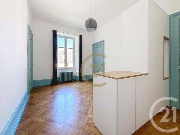 Appartement F5 à vendre  5 pièces - 137 m2 BELFORT - 90