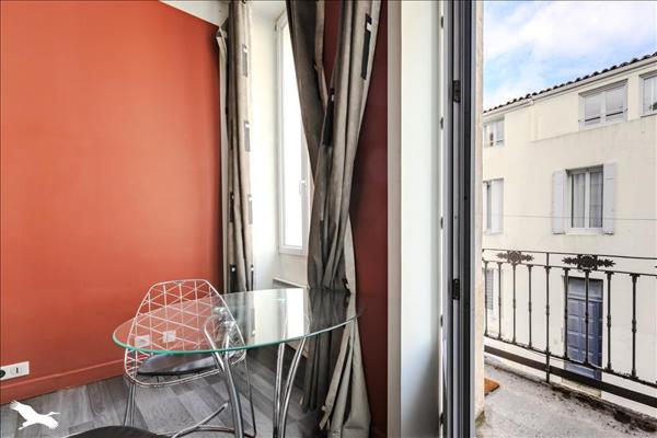 Appartement à vendre |  Bordeaux |  1 pièce | 39 m²