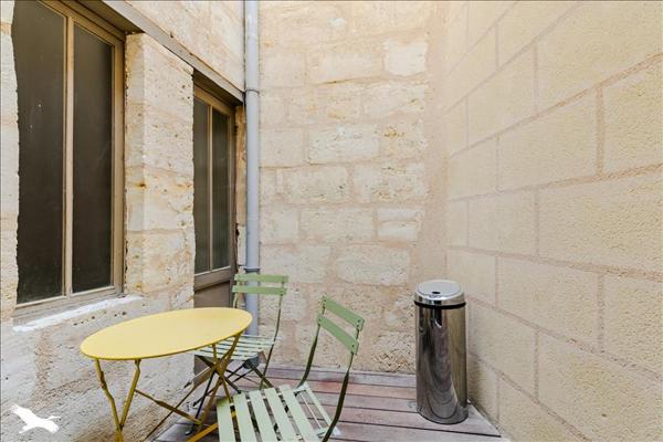 Appartement à vendre |  Bordeaux |  1 pièce | 39 m²
